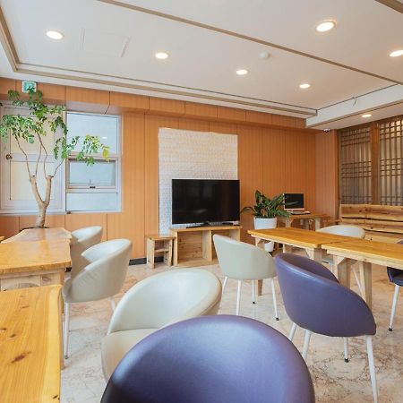 J2 Family Hotel Jeju Extérieur photo