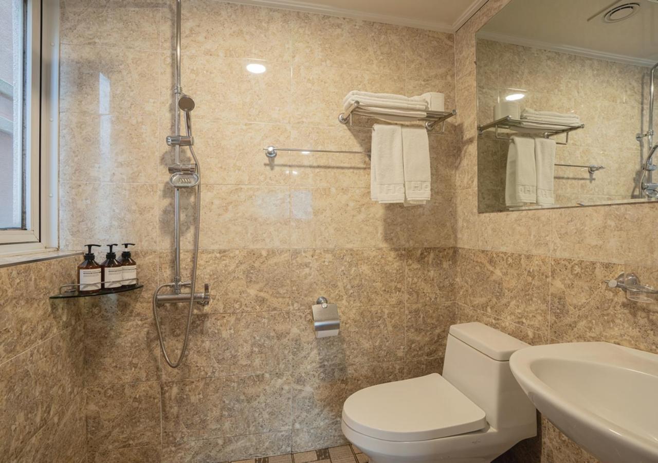 J2 Family Hotel Jeju Extérieur photo
