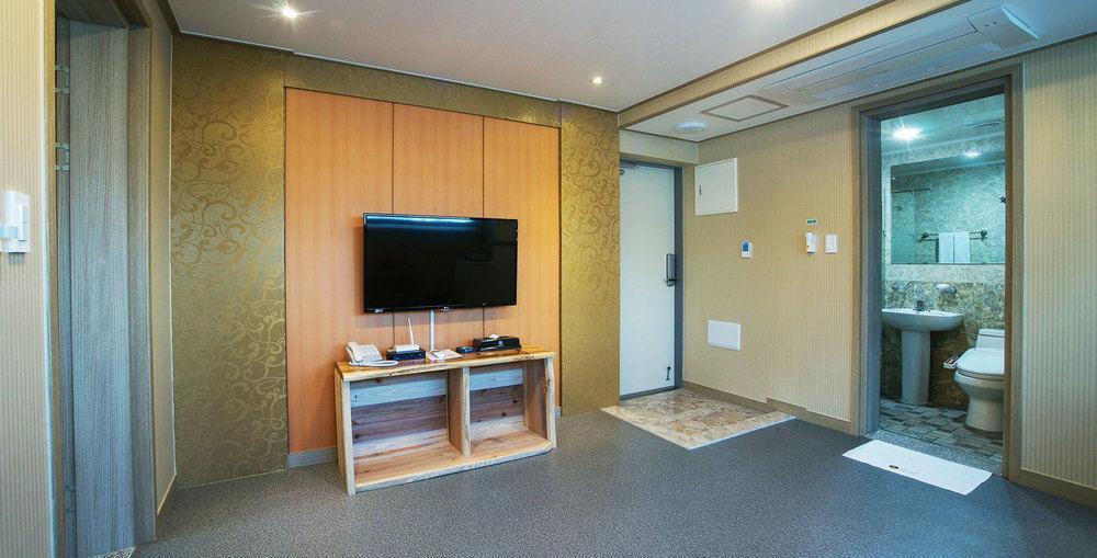 J2 Family Hotel Jeju Extérieur photo